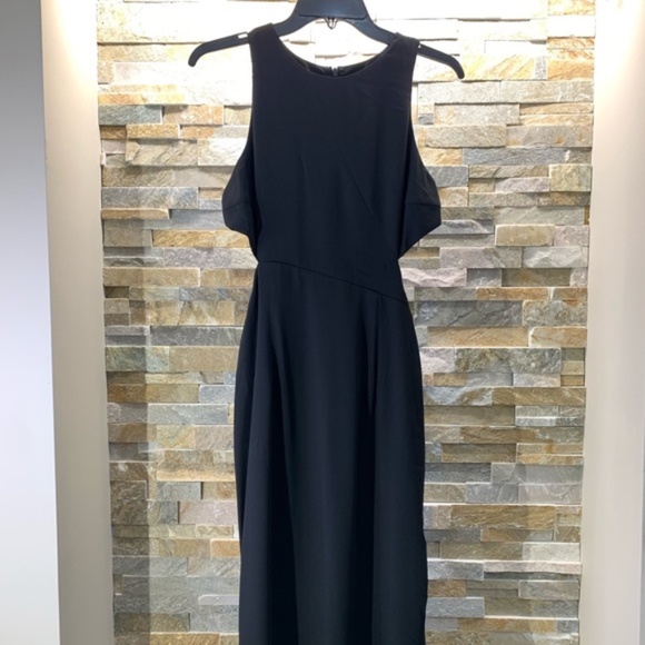 Fame & Partners The Midheaven Gown In Black - Picture 3 of 8